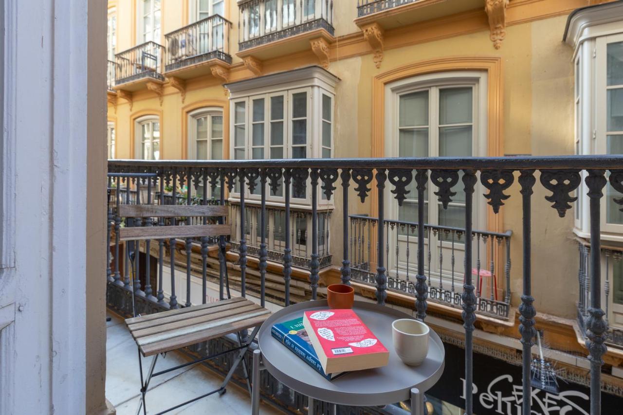 Puerta De Larios: Central Three-Bedroom Apartment With Balconies And Patio Малага Экстерьер фото